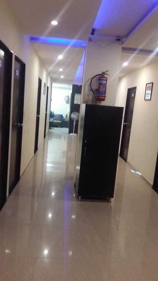Hotel Ambience Sarkhej Bagian luar foto